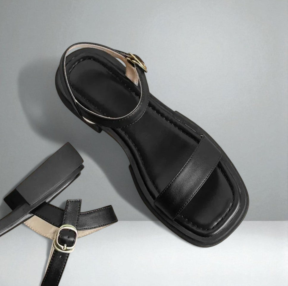 The Lindy Leather Sandals