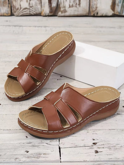 The Elise Comfort Sandal
