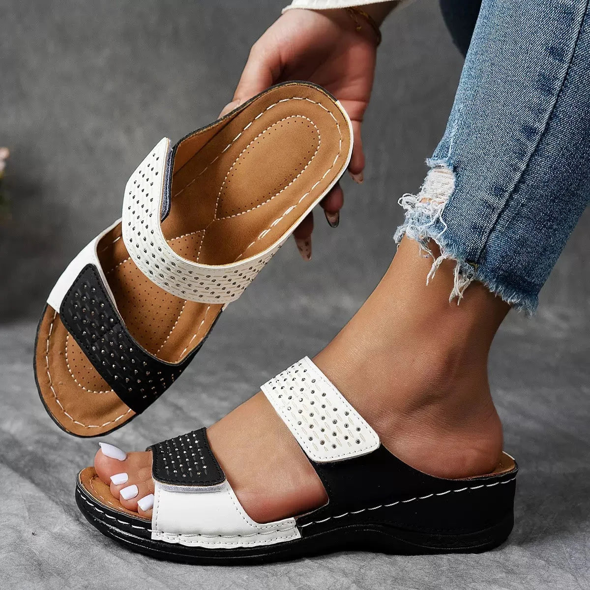 The Selene Orthopedic Comfort Sandal