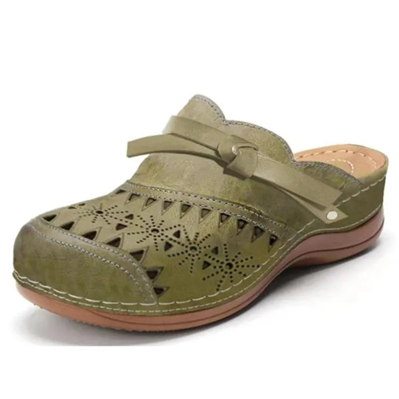 The Lya Orthopedic Mules
