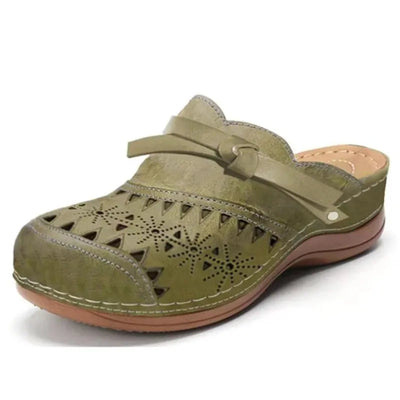 The Lya Orthopedic Mules