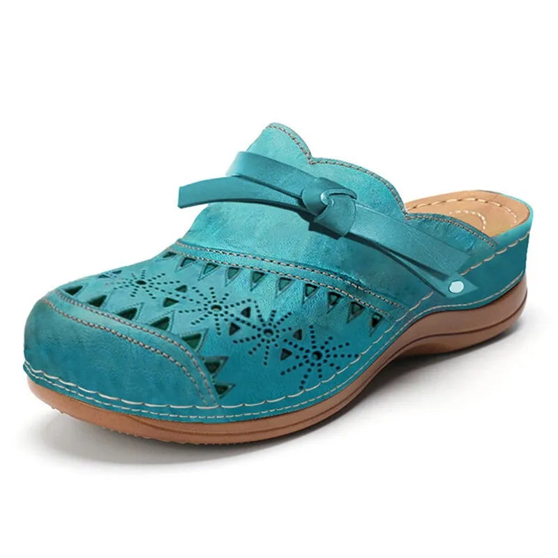 The Lya Orthopedic Mules