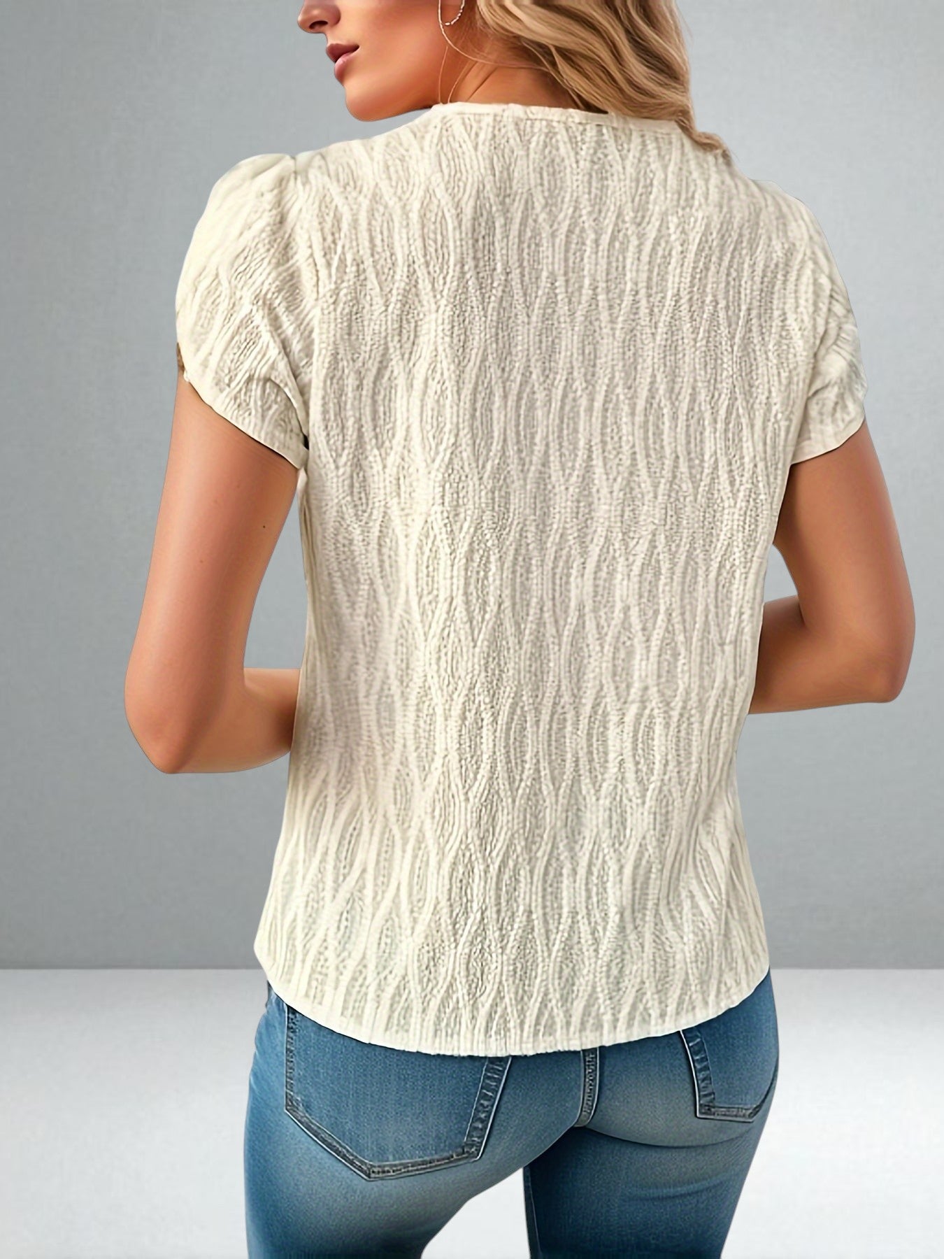 The Zelinia Textured Blouse
