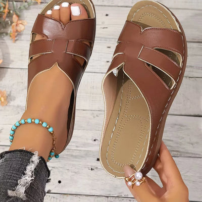 The Elise Comfort Sandal