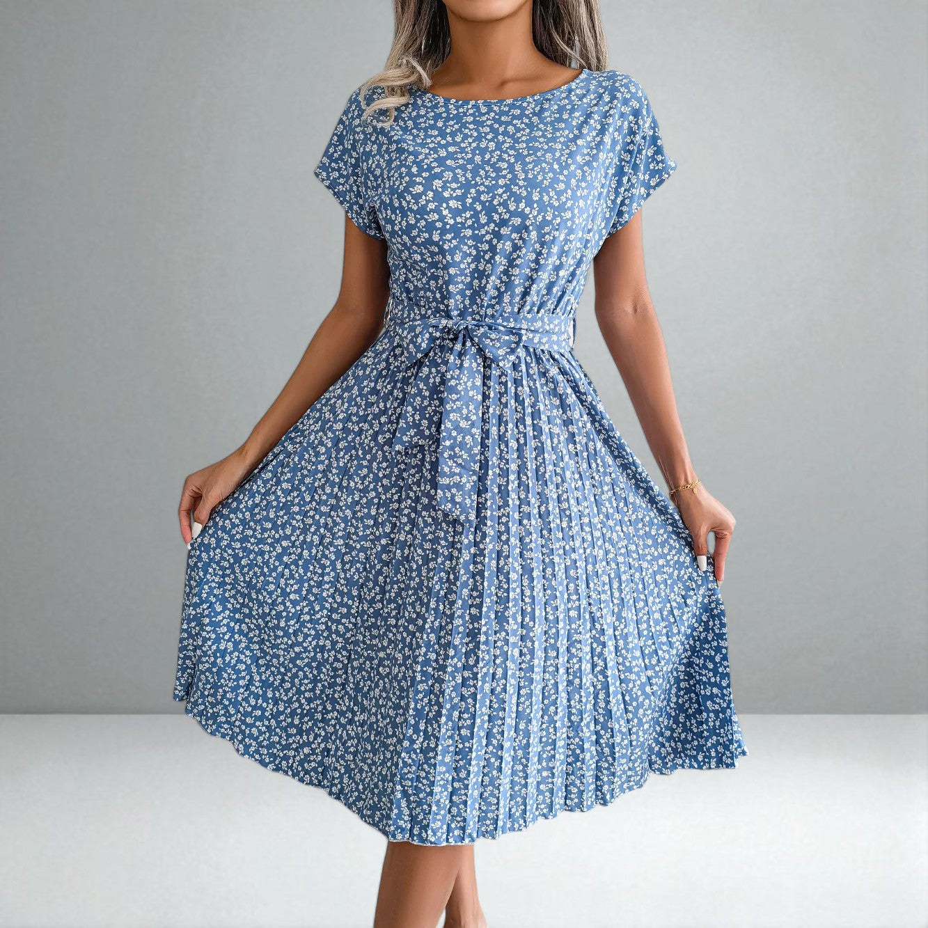 The Anabelle Floral Pleated Midi Dress