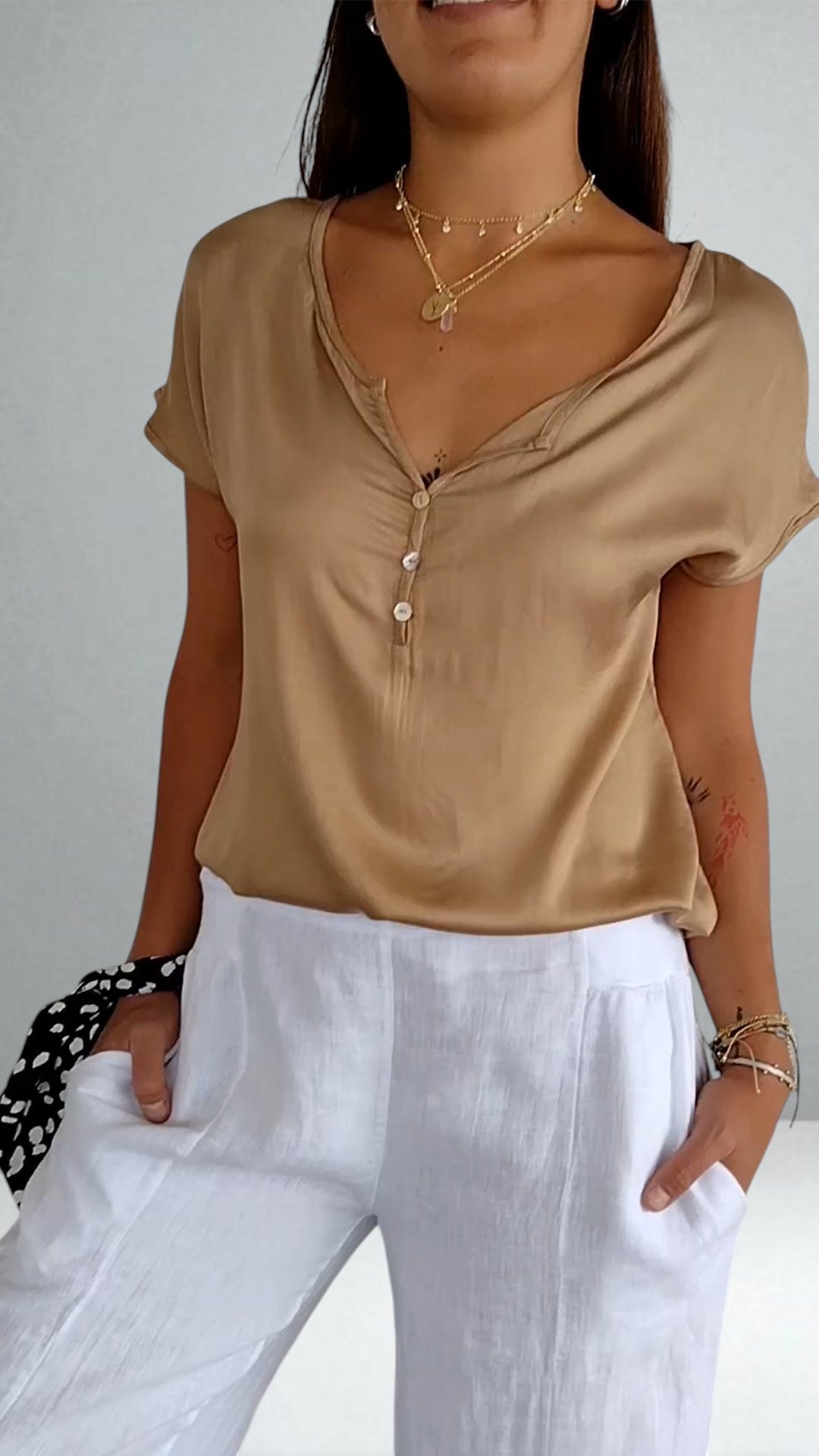 The Sylvette Sleek Top