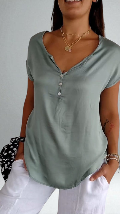 The Sylvette Sleek Top