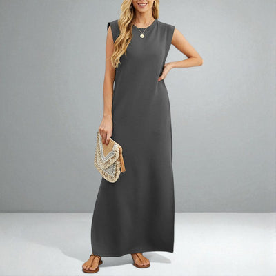 The Yllona Sleeveless Maxi Dress